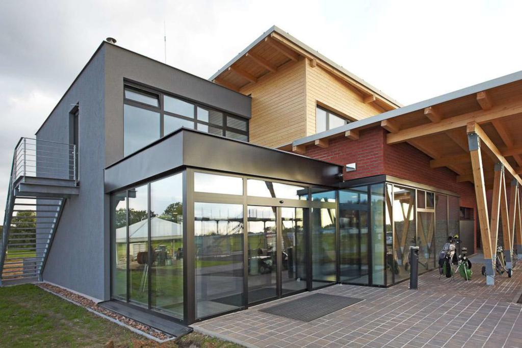 Konference Park Hotel Hradec Králové Exterior foto