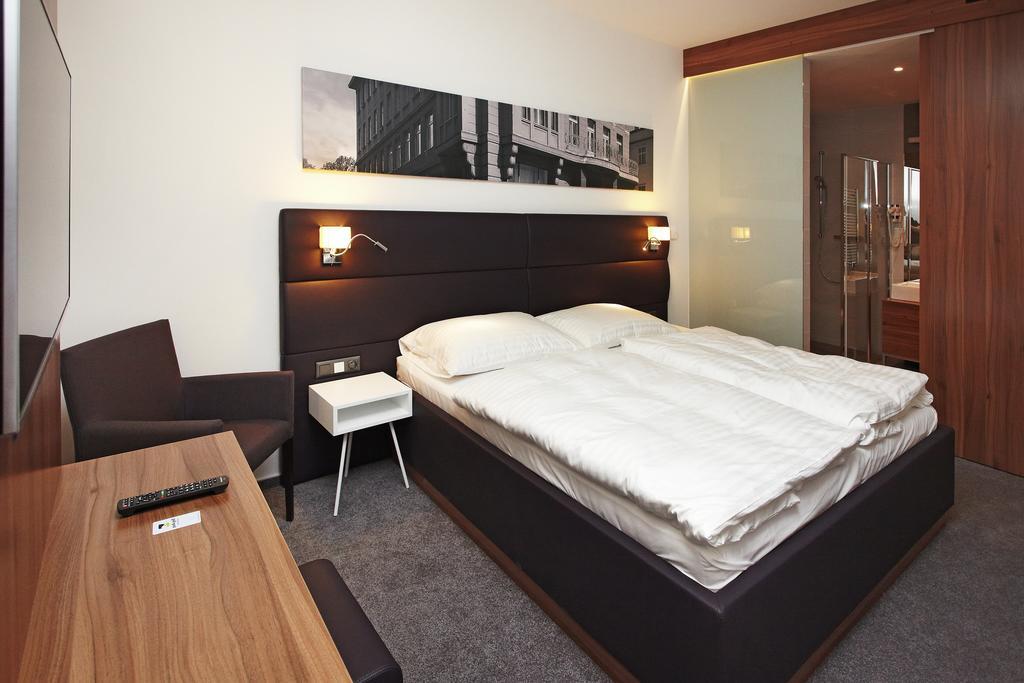 Konference Park Hotel Hradec Králové Zimmer foto